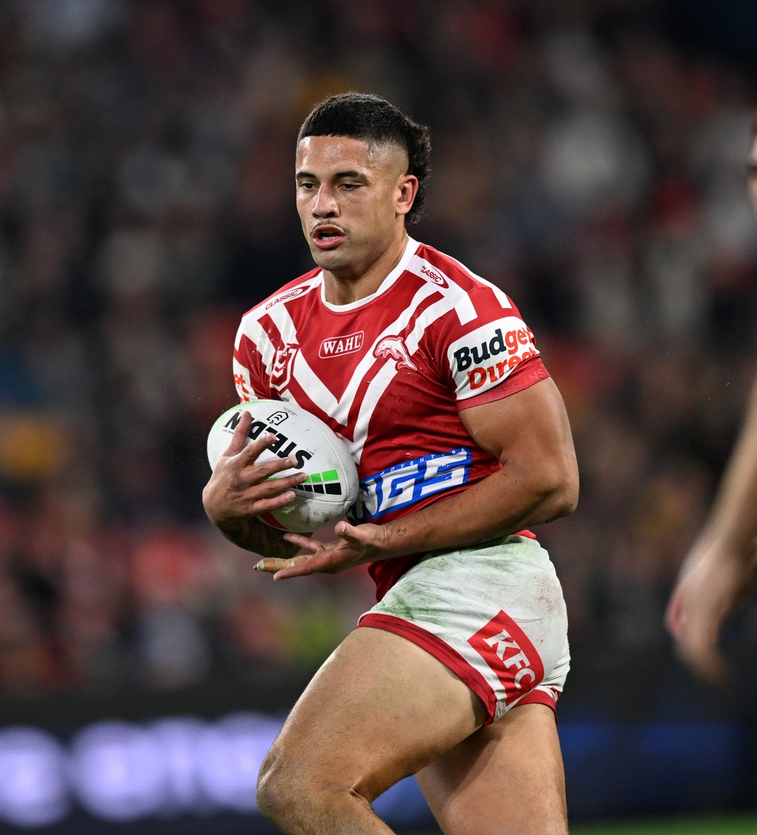 Broncos recruit Aublix Tawha has impressed at Broncos early in training, with coach Michael Maguire revealing he could be a key member of Brisbane’s front-row rotation in 2026 👀

PRE-SEASON LATEST 👉 bit.ly/4hHzZSy