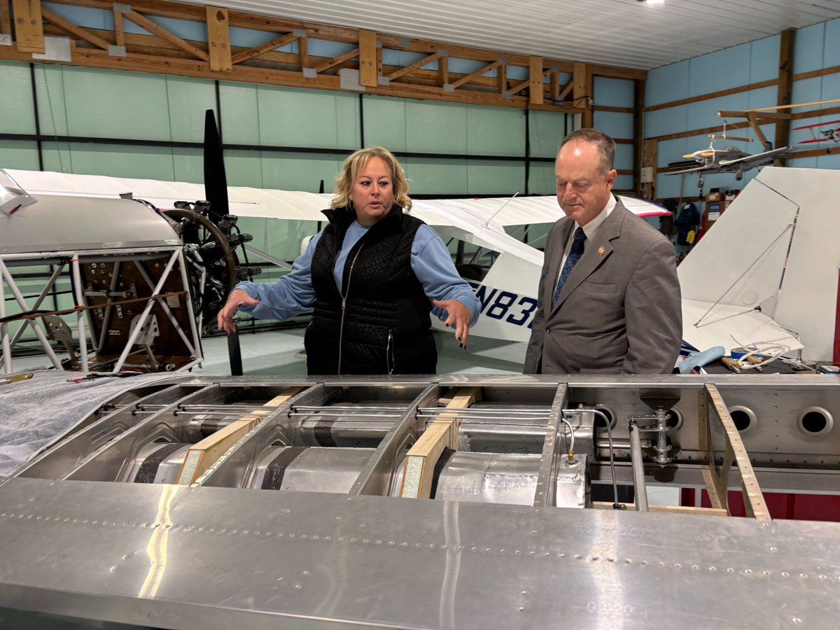 RepMessmer's tweet image. I enjoyed my visit to the Daviess County Airport to learn about their needs and to celebrate the great job they do serving Hoosiers! ✈️