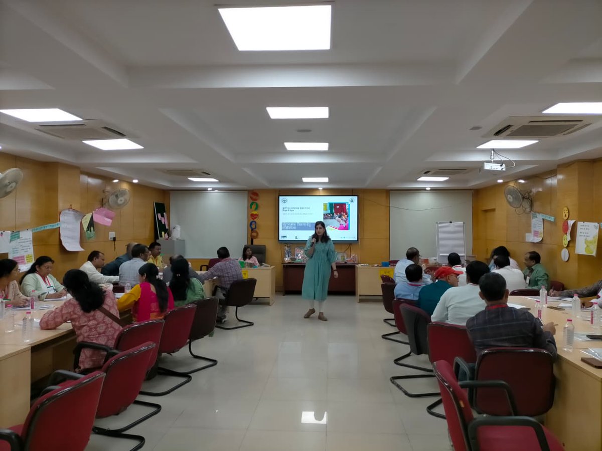 sihfwup's tweet photo. Day 06 of DPOs &amp; CDPOs Training.
Sessions on Cognitive Development, Physical Development-Gross &amp; Fine Motor Skills, Learning Assessments, Digital Application used at Community Level by Health Dept, Supportive Supervision
By Ankita, Samarpita, Dr. Mohit Singh, Dr. Minakshi Singh https://t.co/eHzVKMPD04