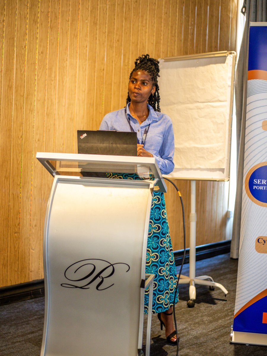 Maren_net's tweet photo. MAREN’s Grace Gausi shared insights on how better data management can drive AI-powered scientific discoveries across Africa.
“Our local efforts are part of a bigger movement toward AI-enabled research.”
#UbuntuNetConnect2025 #MAREN #AI #ResearchData https://t.co/s27ROd8hXM