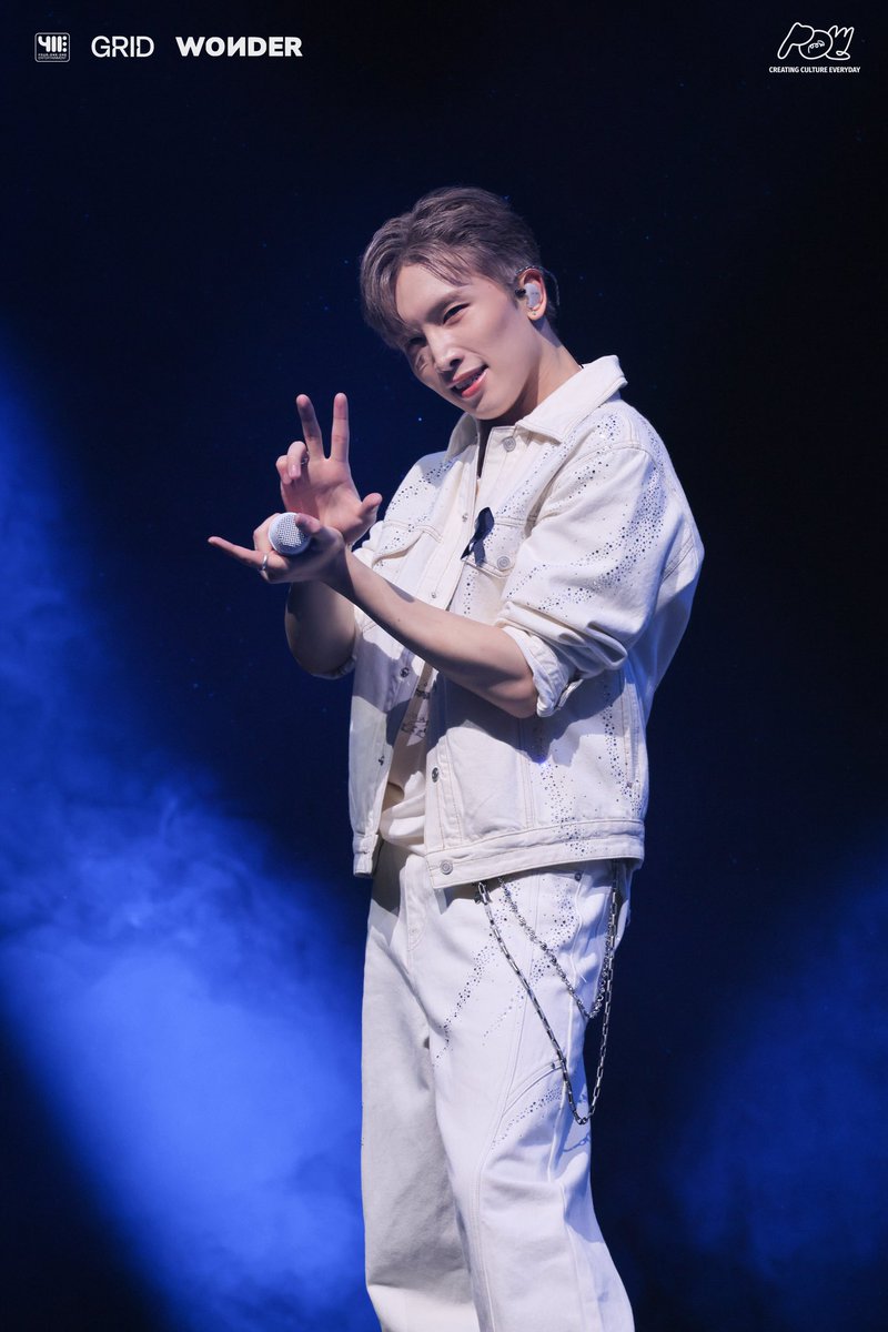 411entertainment tweet media