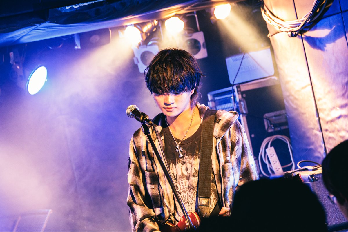 awayoi_official's tweet photo. awayoi 初ライブ
10/2 📍下北沢waver
#バンド #下北沢 #awayoi https://t.co/sjPTK7FOqy