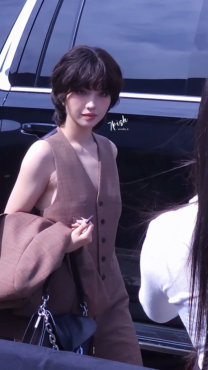 sevenkis_h's tweet image. 250915 NYFW 
#소연 #SOYEON #아이들 #idle