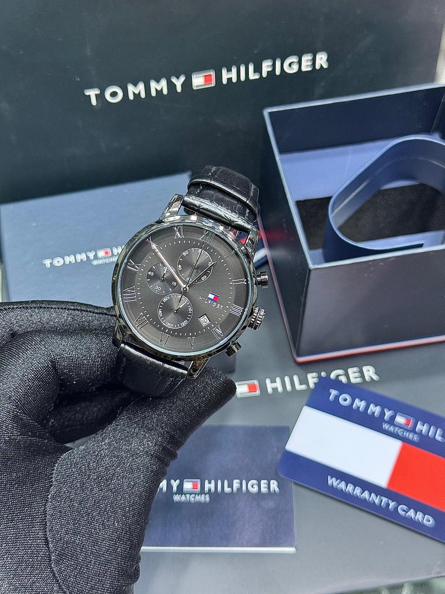 Good morning✌️
Warm brown or sleek black; whichever you choose, you’re choosing quality leather strap wristwatch👌

- Chronograph⏱️
+ Full Box Package 📦 
- Nationwide Delivery 🚚 

Price: NGN35,000
Location: Lagos/ Osun
Text/ Call: wa.me/2348181674696