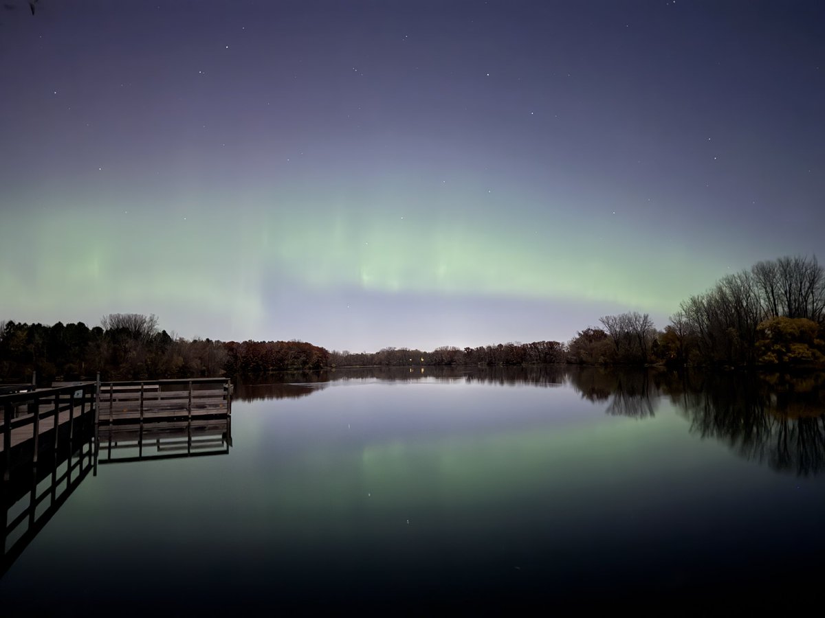 Substorm trying to kick off. #aurora