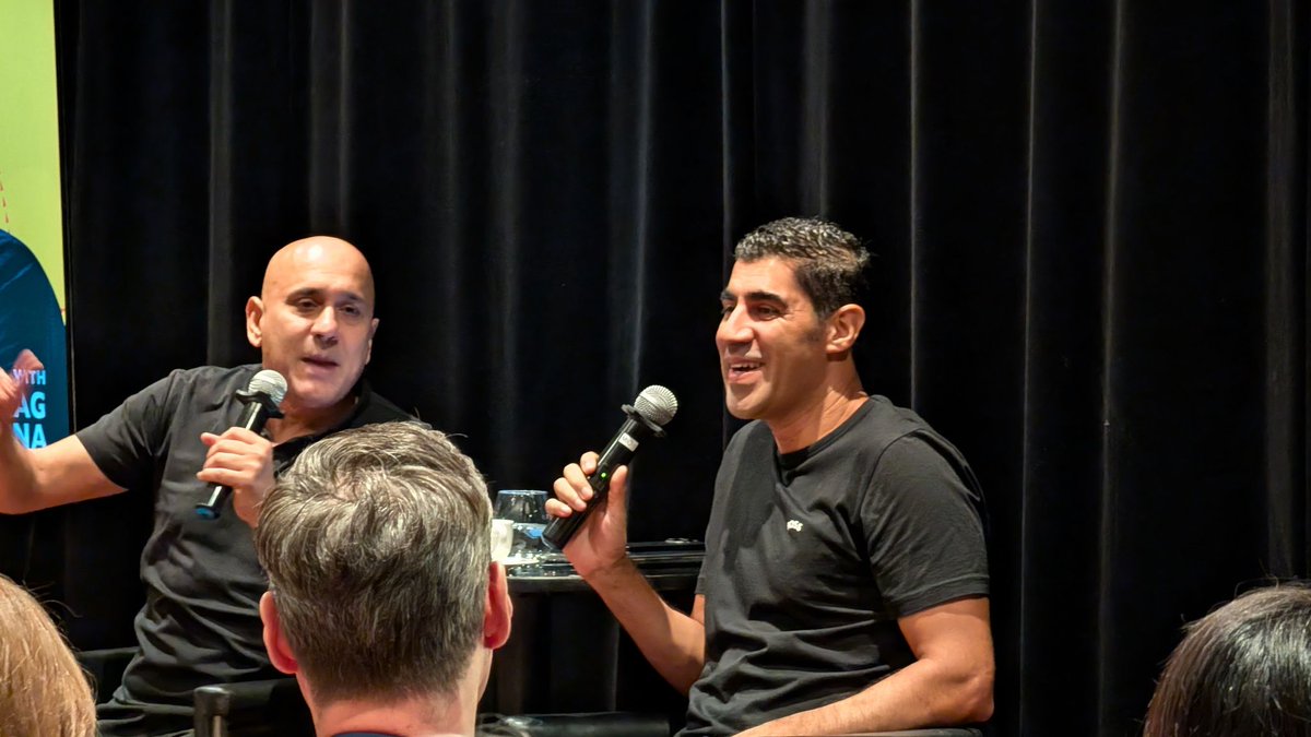 paragkhanna's tweet photo. Fabulous evening at the reincarnated Nanson Club in Singapore discussing everyone's (least?) favorite topic: What's your "Plan B" amidst global volatility?
#MoveTheBook is more relevant than ever, it seems.