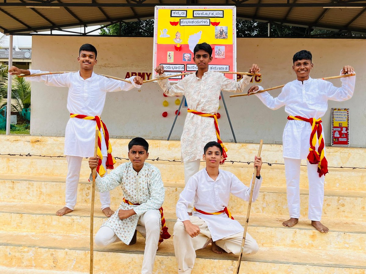 apsprtcbangalor's tweet image. 🌺 “APS PRTC Bangalore celebrated Kannada Rajyotsava 2025 with pride and reverence, honoring the rich culture, language, and heritage of Karnataka.” 💫
#apsprtc 
#Kannada