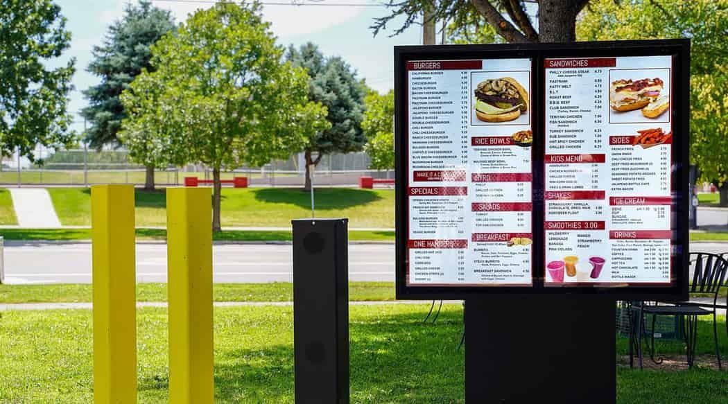 SHININGLTD1's tweet image. Tired of reprinting menus? 🤔 Our outdoor digital solutions offer instant updates ⚡ and stunning visuals. 🌟 Perfect for any weather! 🌦️
shiningltd.com/restaurant-out…
#DigitalMenuBoards