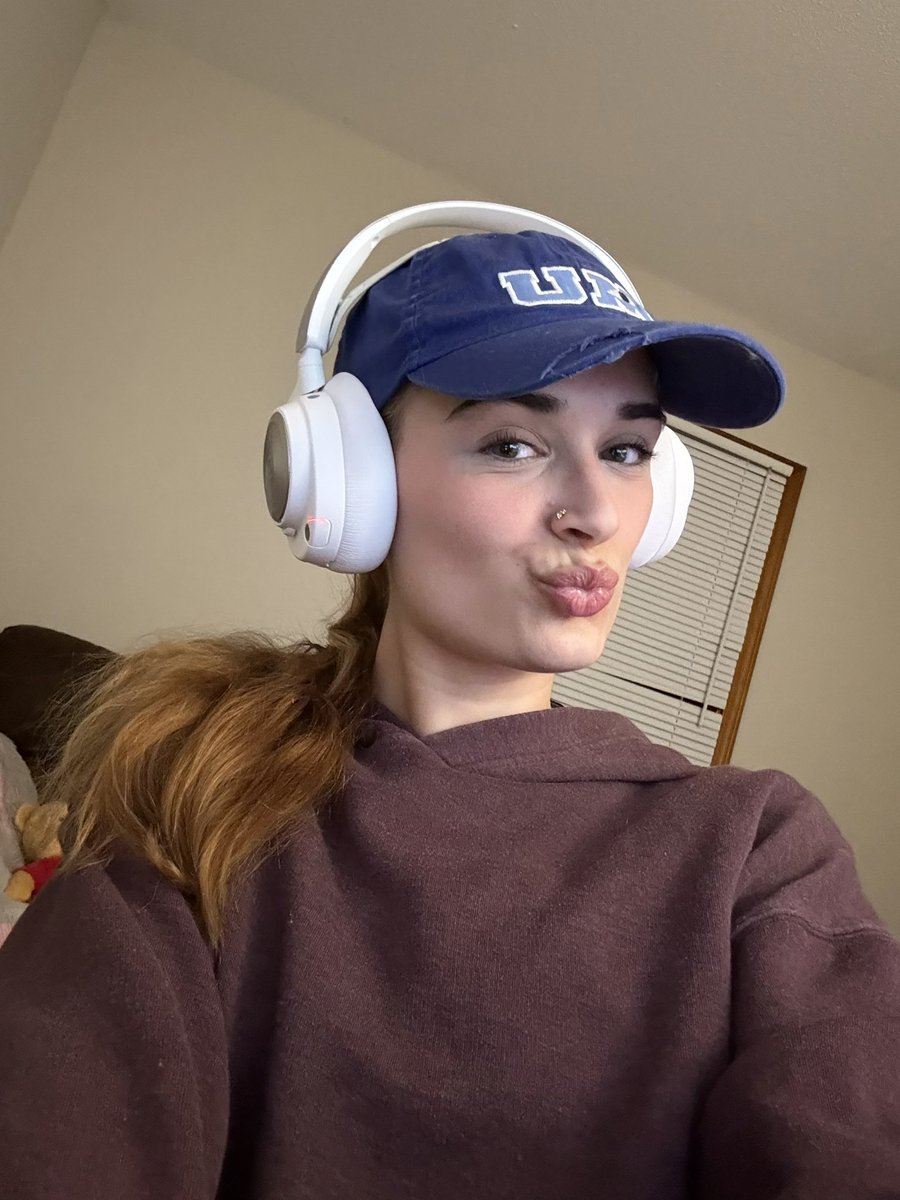 2319!

live now 🫰🏼