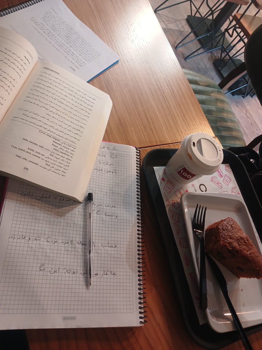 classicturkish's tweet image. Farsça sınavına hazırlık...