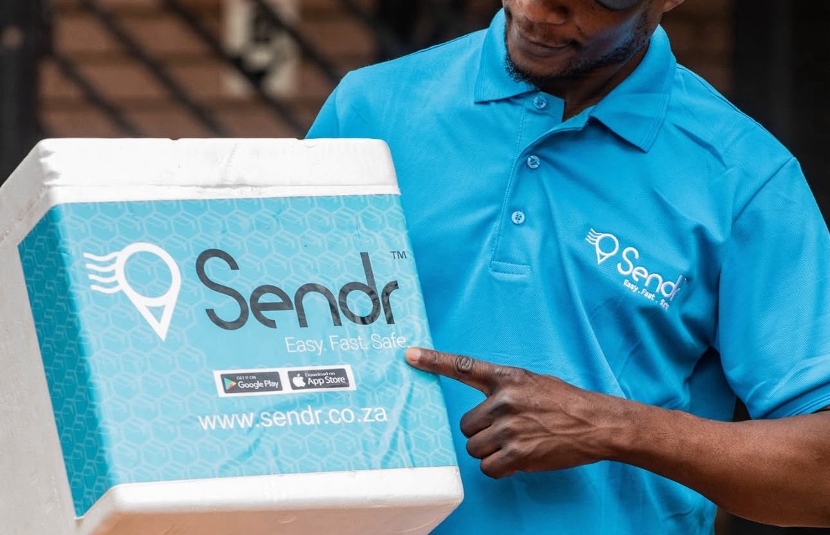 Sendrsa's tweet image. ⸻

🚀 Beyond Delivery — We Power Your E-Commerce.

Smart warehousing &amp;amp; fulfilment that helps your business scale.
We store, pick, pack &amp;amp; ship with speed and precision.
📦 From click to delivery — we’ve got it covered.
🌐 sendr.co.za

#Sendr #EasyFastSafe #Ecommerce