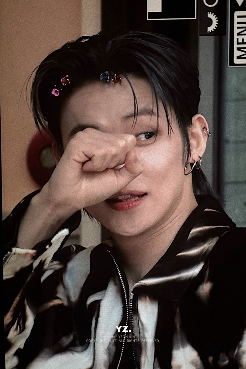 𝙔𝙕. tweet media