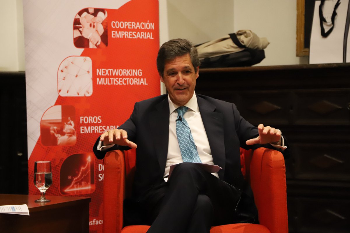 Universidad Loyola tweet media