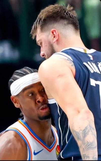 Tonight: Luka Doncic and Shai had:

- Identical points (35)
- Were 1 FG off from one another (10/26 vs 9/27)
- Same number of rebounds (9)

So what separated them both when they both played close games??

Playmaking— Luka Doncic had 13 assists while Shai struggled to create for