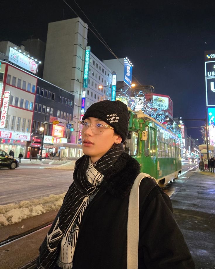 yaptaphap's tweet image. #Bas. 

Dengan ini, gue selaku penulis Boby officially informed that the fc will be changed to Anton - RIIZE. 

Akun ini juga akan dipindahkan ke @hambpurg as soon as possible karena akun ini yang bau. 

Thanks!