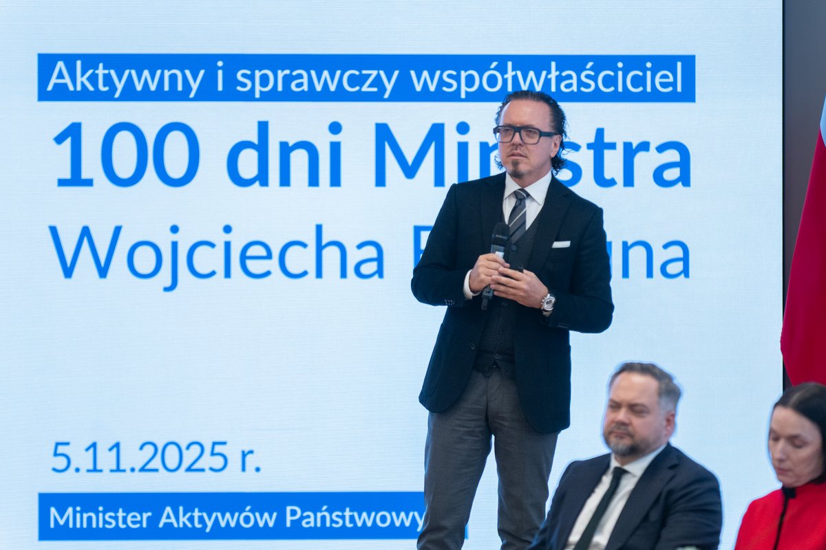 MAPGOVPL's tweet image. 💬Minister @wbalczun: #LocalContent to nie tylko priorytet ministerstwa czy rządu – to fundament nowoczesnej gospodarki, która wspiera zarówno sektor państwowy, jak i ogromny potencjał prywatnych przedsiębiorców. To nasza wspólna droga do trwałego sukcesu gospodarczego.