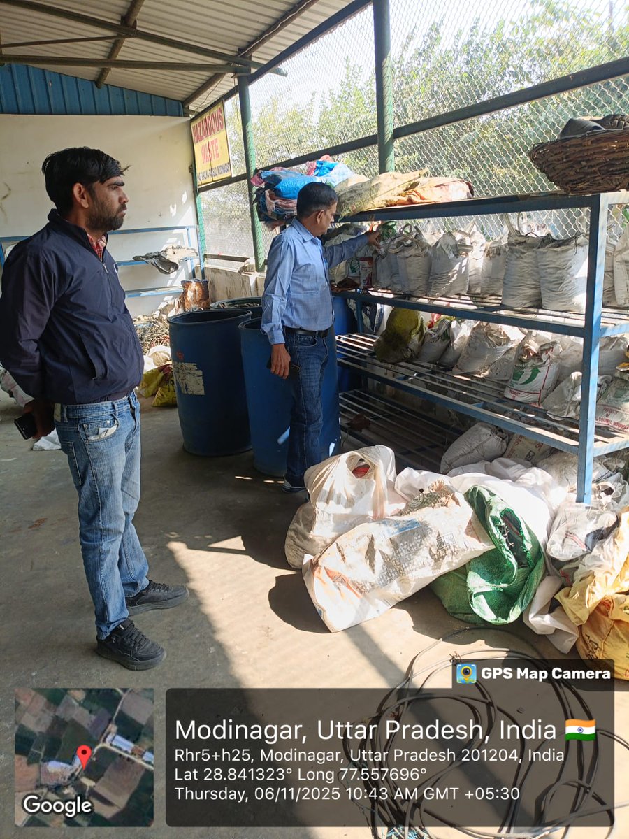 ModinagarNagar's tweet image. मोदीनगर नगर पालिका के नेतृत्व में
वार्ड नंबर 15 (संजय पुरी क्षेत्र) में,
सभासद श्रीमती पूजा जी के वार्ड में स्थित एमआरएफ सेंटर का निरीक्षण
नगर पालिका अधिकारी श्री दिनेश कुमार जी द्वारा किया गया।

#ModinagarNagarPalika #SwachhBharatMission #CleanModinagar #Ward15 #MRFCenter