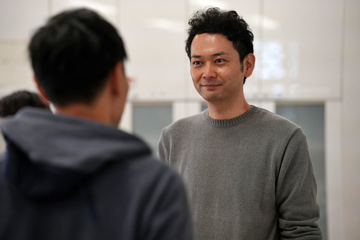 pancakenokai's tweet image. パンケーキの会二本立て公演『ある夜をめぐって』
2026年1/29(木)～2/4(水)
下北沢駅前劇場

チケット発売は11月29日！
オトクな2作品セット券は先行発売中
docs.google.com/forms/d/1WMxG2…
写真は『エーリヒ・ケストナー～消された名前～』
顔合わせの模様です

📷ハマリュウノスケ @hama_ryunosuke