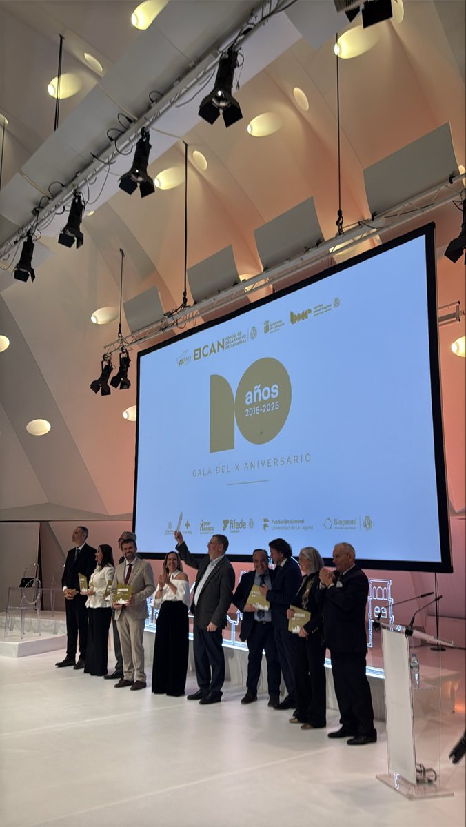 Barrios por el Empleo: Juntos más Fuertes tweet media