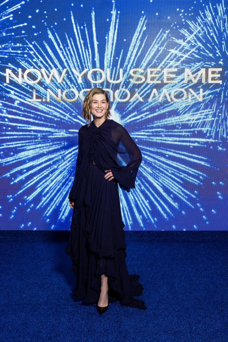 JustJared.com tweet media