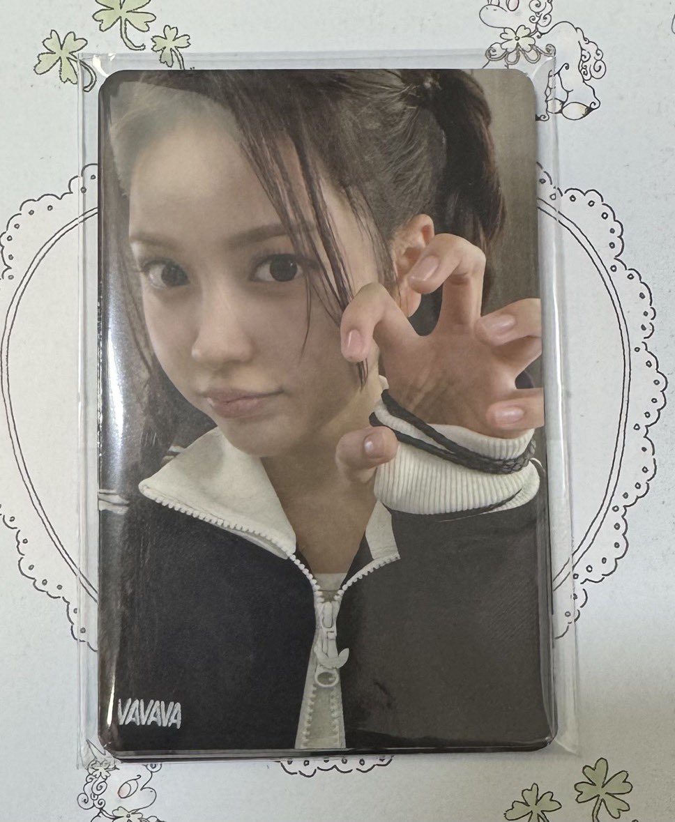 neullovee's tweet photo. 하츠투하츠 포카 양도 

쇼케 포카 세트 2.5

hearts2hearts 카르멘 지우 유하 스텔라 주은 에이나 이안 예온 포토카드 carmen jiwoo yuha stella juun ana ian yeon pc poca wts h2h 하투하 카운트다운라이브 style the chase 슴스 팬싸 미공포 https://t.co/5E4MArLn2D