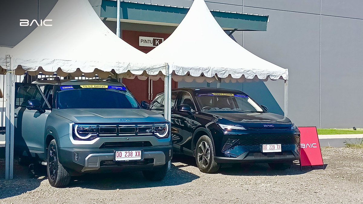 baicglobal's tweet photo. Get ready to meet the BJ30 at GIIAS Makassar 2025! 🚘✨ Join us from November 5–9 at the Summarecon Mutiara Makassar Convention Center and feel the thrill up close! 💥@baicindonesia
#BAIC #BAICENJOYOURIDE #Indonesia #BJ30 #GIIAS2025 https://t.co/3YmsXf34eA