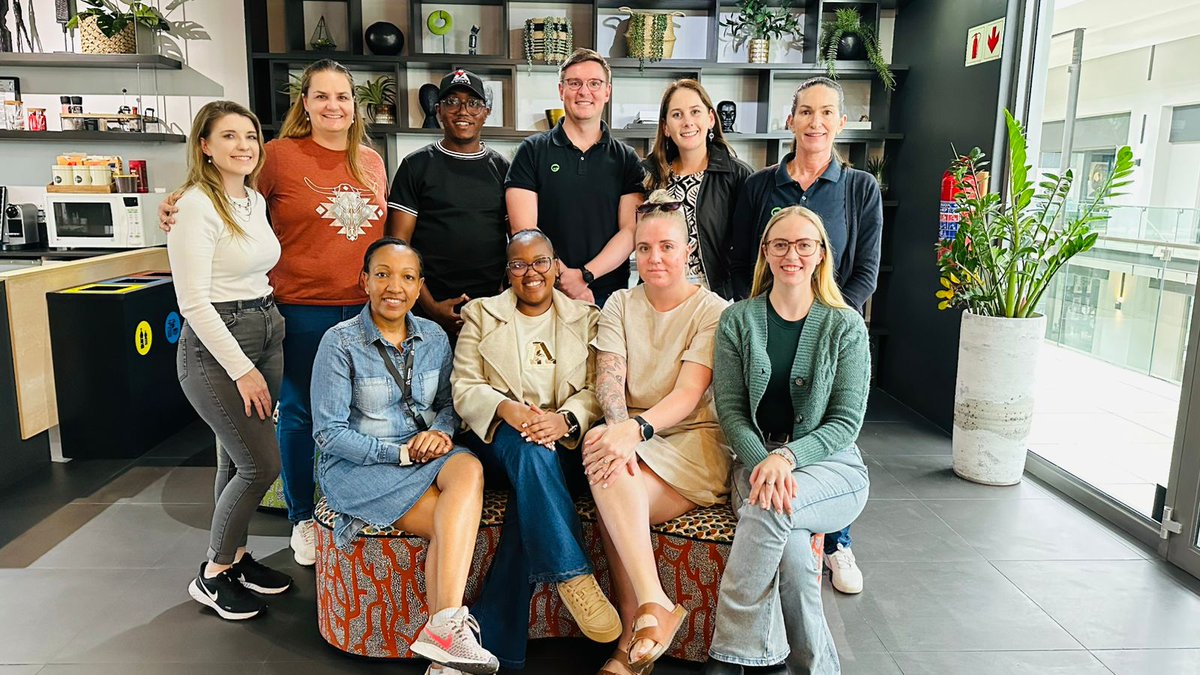 AirKenyaExpress's tweet image. Meet the masters of the perfect safari click! 🥳
A huge high-five to the incredible team at @wildeye
They are the go-to experts for crafting once-in-a-lifetime photography safaris.
We&apos;re just thrilled to provide the wings for their adventures! #SafariSpecialist #PhotographySafari