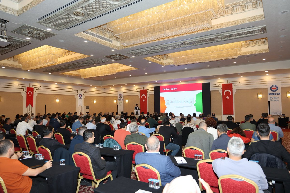 10 ilden, 12 Şube ve İl Başkanımız, Kadınlar ve Engelliler Komisyonu Başkanımız ve İşyeri Temsilcilerimizin  katılımıyla Ankara'da gerçekleştirdiğimiz; 4. Dönem 6. Bölge Teşkilat Eğitim Toplantımıza, Sakarya Üniversitesi Öğretim Üyesi Prof. Dr. Mustafa Bostancı’nın, "Etkili