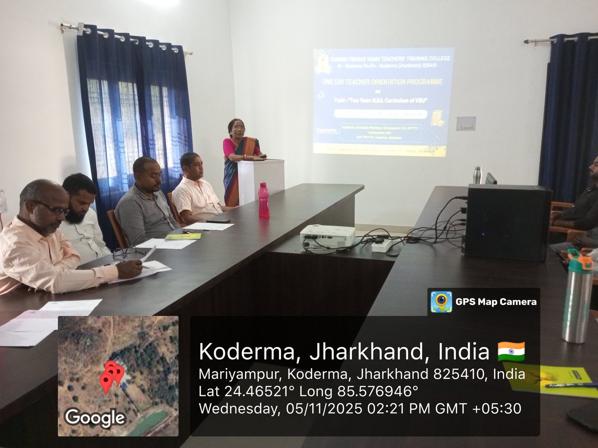 RpyttcKoderma's tweet image. रमेश प्रसाद यादव शिक्षक प्रशिक्षण महाविद्यालय में बुधवार को महाविद्यालय के ACPD Cell व IQAC के संयुक्त तत्वावधान में एकदिवसीय टीचर ओरिएंटेशन कार्यक्रम का आयोजन सहायक प्राध्यापक डॉ. संजीव कुमार के नेतृत्व किया गया। कार्यक्रम का मुख्य विषय &quot;विभावि का दो वर्षीय बीएड पाठ्यक्रम&quot; था।