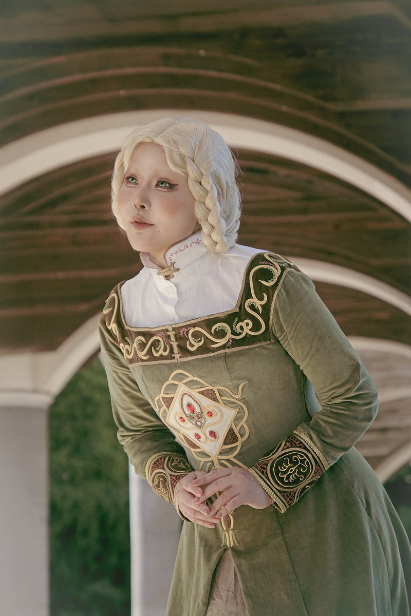 cosplay

I am Rya,
in the service of Lady Tanith of the Volcano Manor.

ELDEN RING
Rya
📷<a href="/kiritoww/">霧人</a>