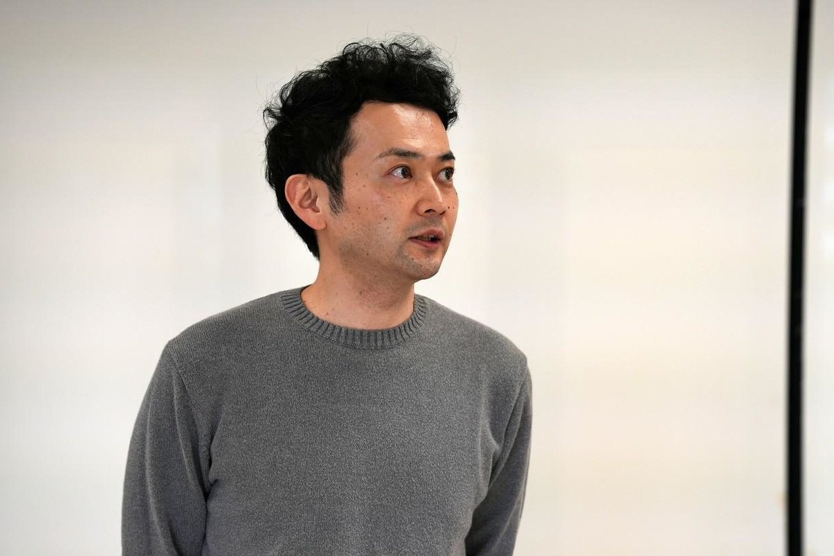 pancakenokai's tweet image. パンケーキの会🥞
二本立て公演『ある夜をめぐって』
2026年1/29(木)～2/4(水)
下北沢駅前劇場

チケット発売🎫は11月29日！
※オトクな2作品セット券🎫🎫先行発売中 docs.google.com/forms/d/1WMxG2…

写真は『エーリヒ・ケストナー～消された名前～』
顔合わせの模様です

📷ハマリュウノスケ@hama_ryunosuke