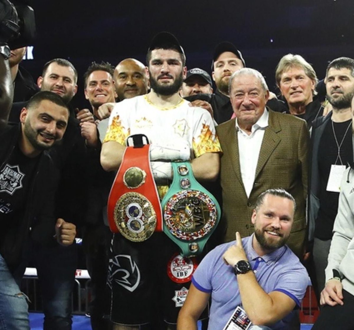 Artur Beterbiev tweet media