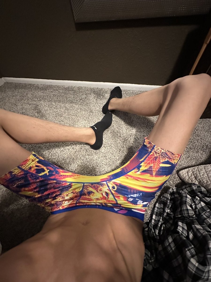 CKnapchuck2's tweet photo. @strip4gee ❤️ 🔥 https://t.co/mmVUqwTzPO