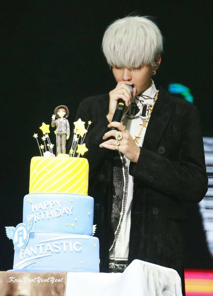 تولدت مبارک مستر گلکسی🩵🌌🫂
ما بهت باور داریم و دوستت داریم🩵🫂

#Happy1106Day
#Happy35KrisWu