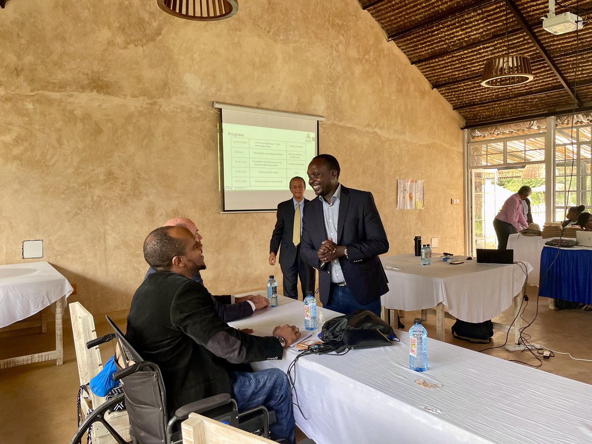 kurrenttech_'s tweet photo. On 20th December 2024, KTL hosted the first engagement with landowners from the Athi Kapiti Landscape @athikapiti for the proposed Nairobi–Mombasa Expressway @UsahihiNME project a key milestone marking the beginning of structured consultations and stakeholder engagement sessions. https://t.co/AFyq0GmKDv