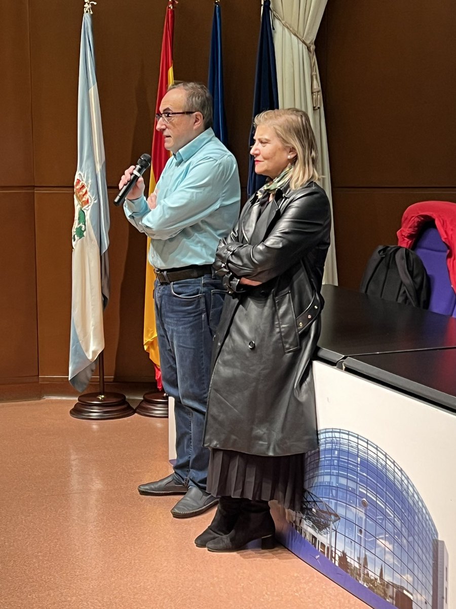 Empezamos la mañana con nuestros afiliados de Avilés 💙🩺 Para terminar la semana, os esperamos mañana Viernes en el Hospital de Cabueñes a las 13:30 horas 
#EstatutoPropio
#PundonorFacultativo