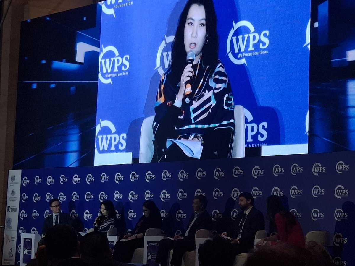 SITREPph's tweet photo. Chinese scholar DR. SOPHIE WUSHUANG YI blames the Philippines for tensions in the South China Sea, asking why the Philippines is intruding in territorial waters of China and provoking a response by the Chinese Navy and Air Force.

#WPS
#ManilaDialogue
#SitRepPH
@wps_ph https://t.co/xs5DynkUzs