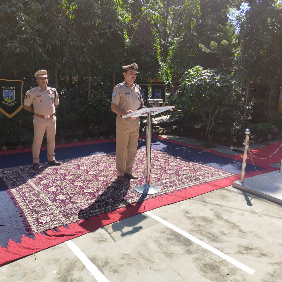 RangeOpsCrpfLA's tweet photo. Police Commemoration day had been observed on 21/10/2025 in this office in a befitting manner. Shri S.S.H Rizvi, DIG read out names of Police personnel who attained martyrdom during the period from 01/09/2024 to 31/08/2025. During address importance of the day was also remembered https://t.co/Q0g0CgULUv