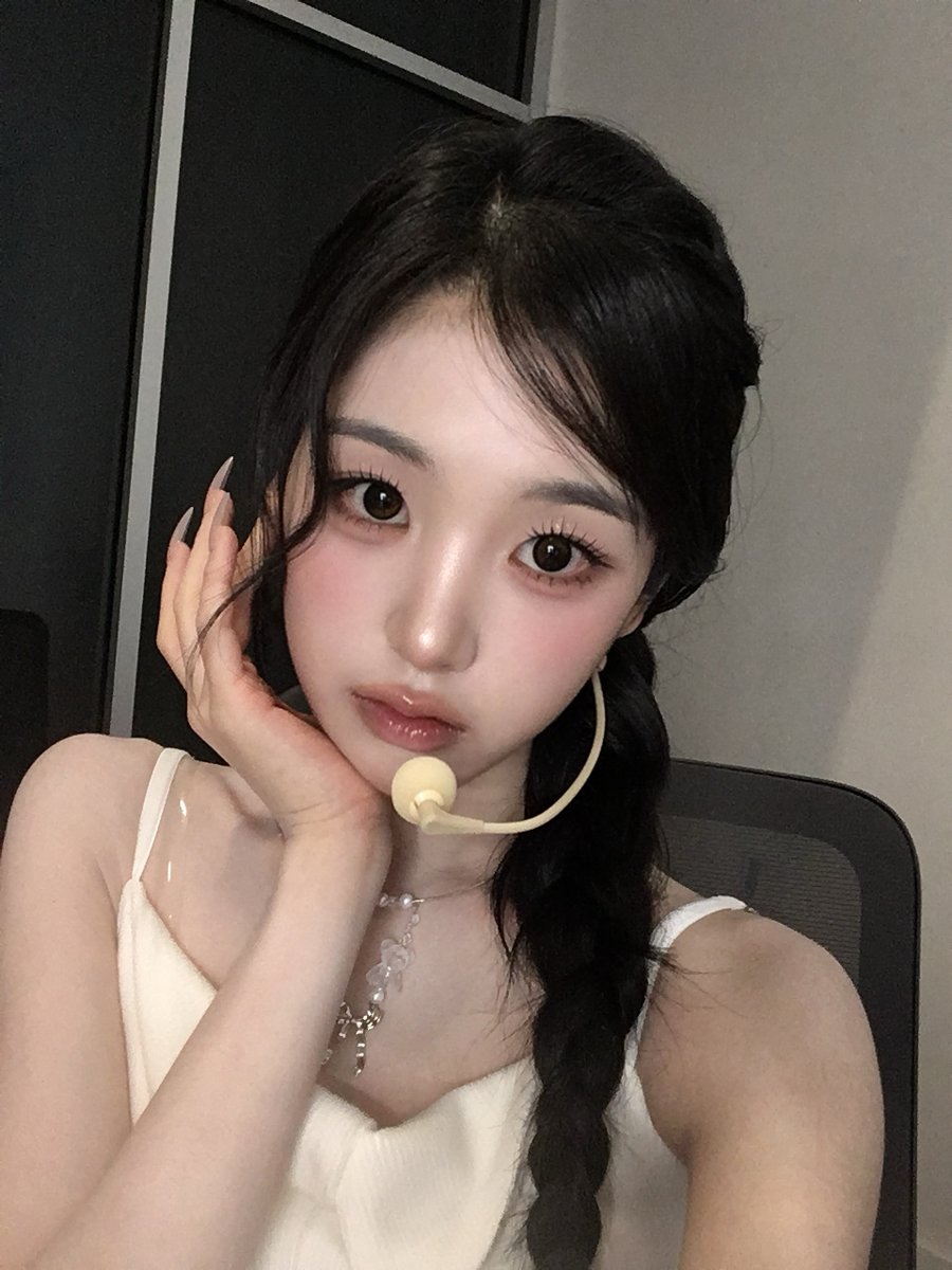 🤳🌷 #tripleS #트리플에스 #トリプルS #トリプルエス #トエス #JiYeon