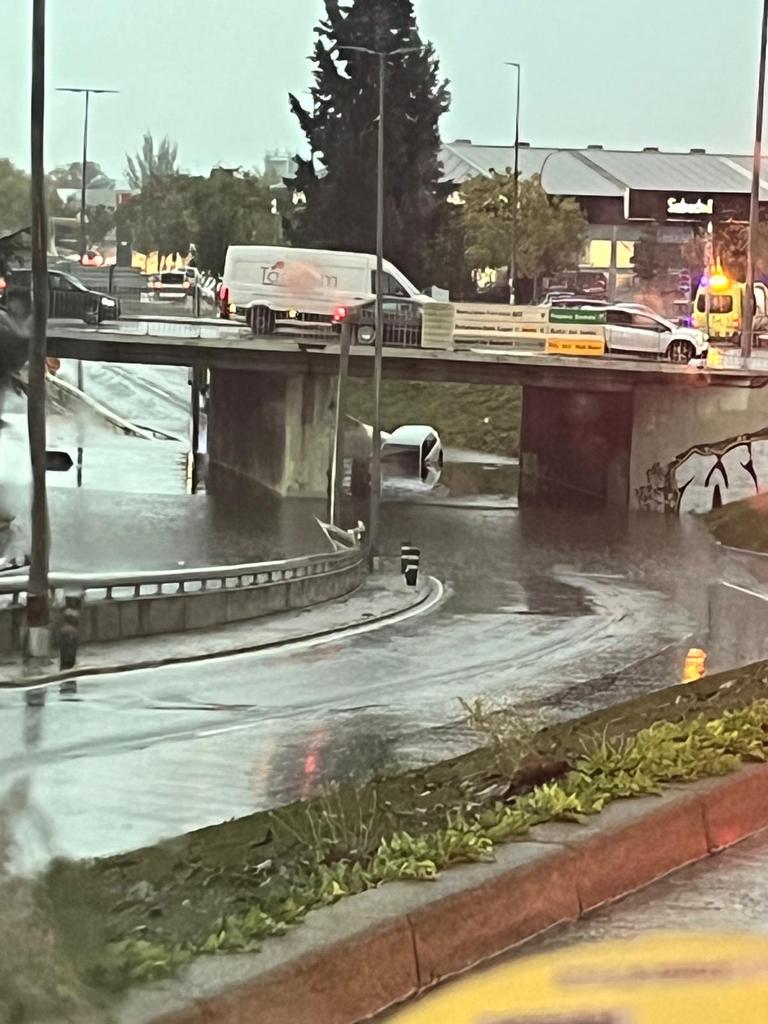 Òscar Moreno tweet media