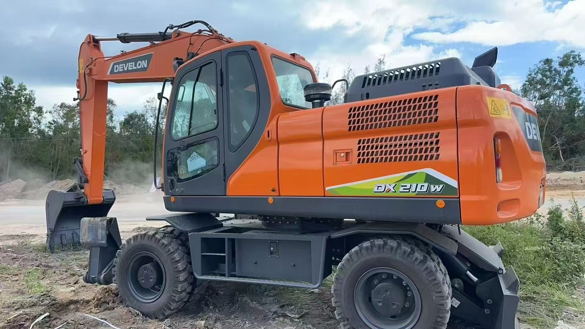 TamiWei888's tweet image. #Doosan
#Develon
#DX60D
#DX75
#DX130
#DX210W

Tami Wei
Whatsapp/Wechat/Mobile: +86-13677247217
E-mail: tami@caterbe.com