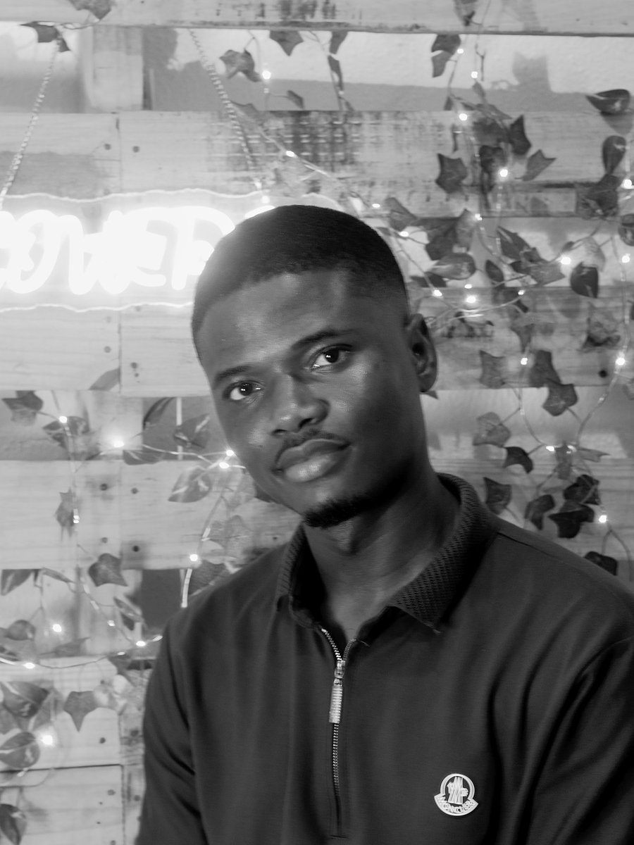Official_coverz's tweet photo. Up Next this Week! We have amazing singer and songwriter @_Boothboi gracing our stage on Coverz. Stay tuned!📺
#Coverz https://t.co/ARvFaSQCsu