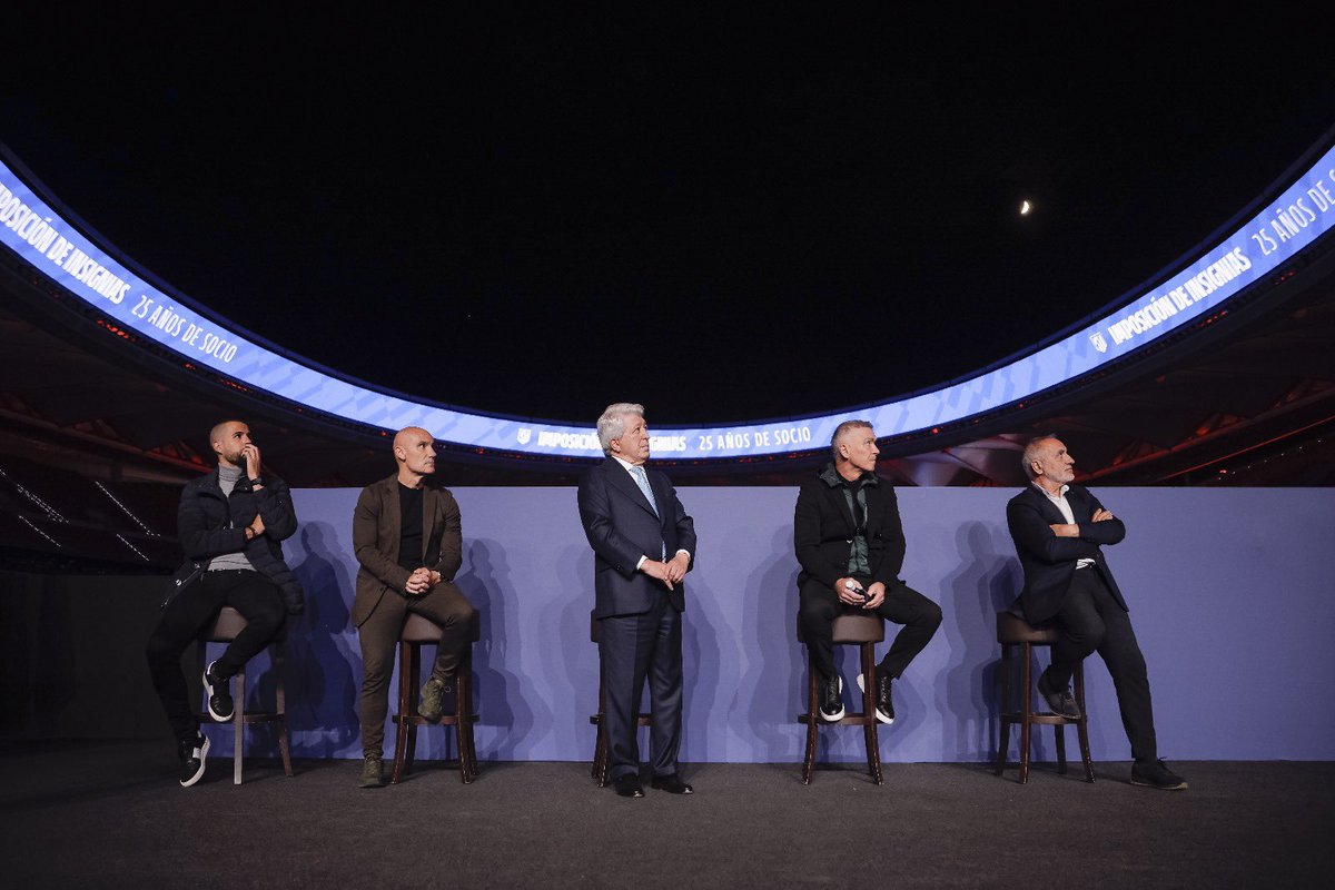 Muchas gracias por contar conmigo para este acto. Ha sido un placer ser parte del reconocimiento a 513 socios que llevan 25 años siendo leyendas de nuestro <a href="/Atleti/">Atlético de Madrid</a>