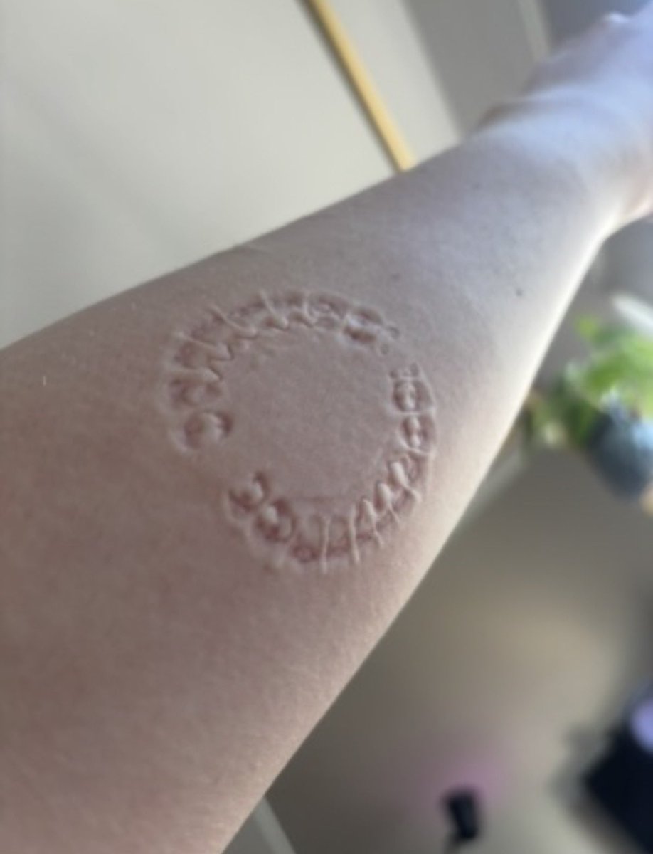 Willow 🇦🇺🐭ΘΔ given out 4. 9k “Good girl’s” tweet media