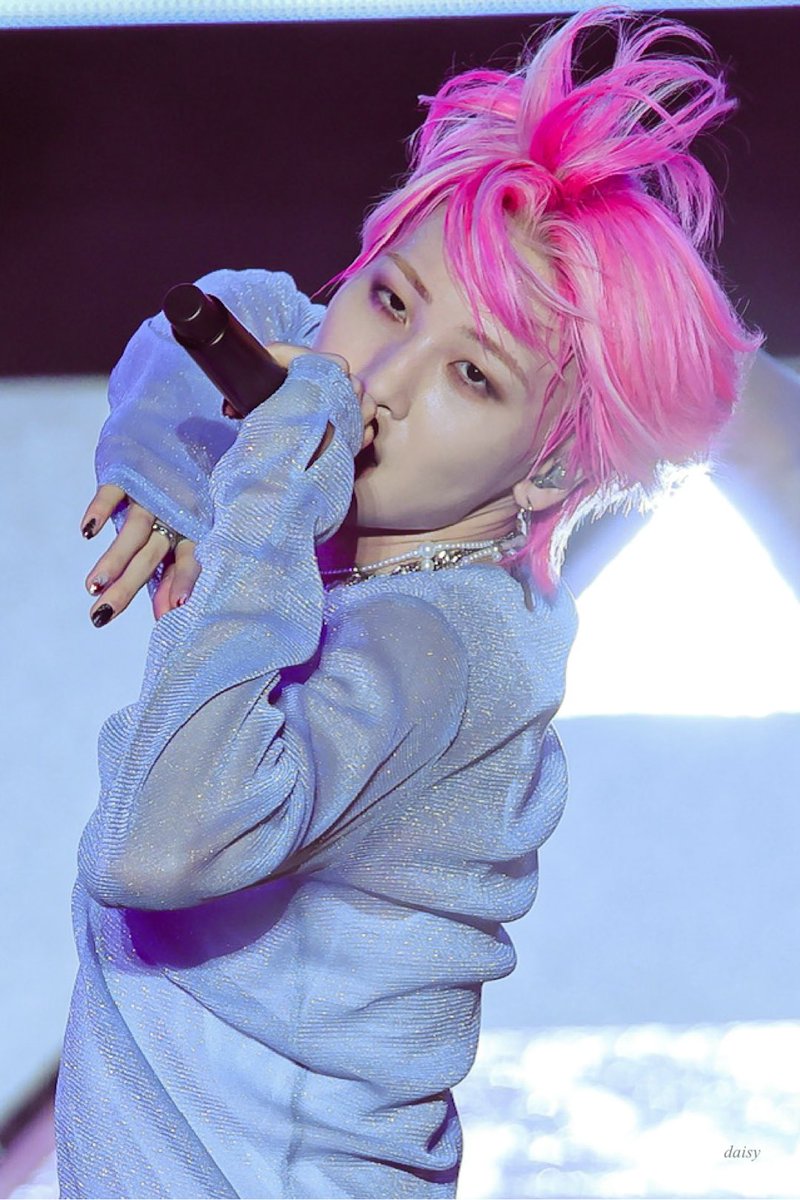 あと何回ピンク髪見れるかな??🥹🍑