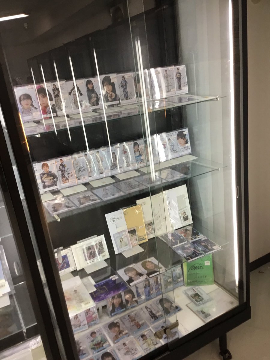 坂道シリーズ サイン入り写真 坂道シリーズ サイン入り写真10枚セット - メルカリ