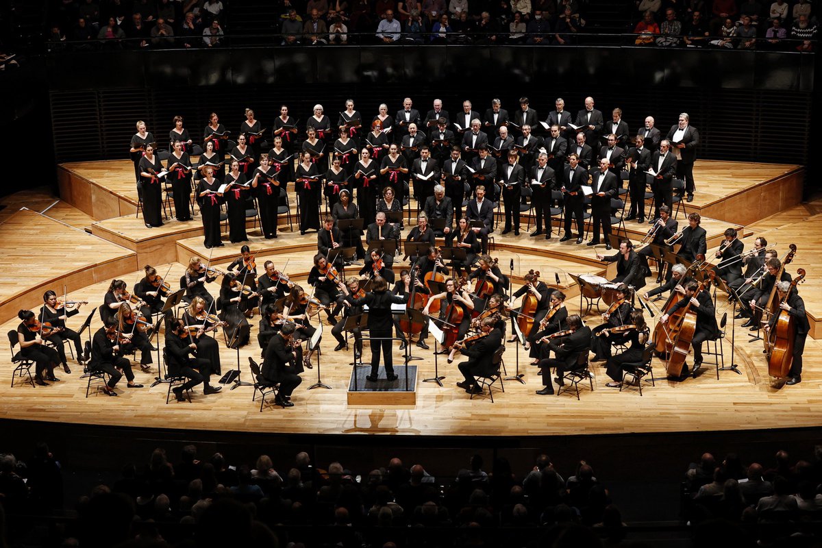 ✨Un concierto dirigido por Jérémie Rhorer, junto a la orquesta francesa Le Cercle de l’Harmonie, la soprano Axelle Fanyo, la mezzosoprano Agnieszka Rehlis, el tenor Werner Güra y el bajo Guilhem Worms en la sala Pierre Boulez.
