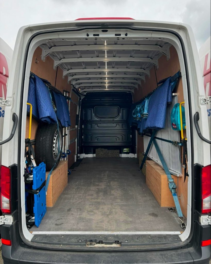 SameDayCoventry's tweet image. Tally Ho…🚚

Loaded with a single #pallet in #Coventry for delivery straight to #Scunthorpe. 🚚

I’m then empty and free to go anywhere either back south towards the #Midlands, or across to the North West. 🚚

Contact me if I can be of any help. 👍

#Doncaster
#Rotherham