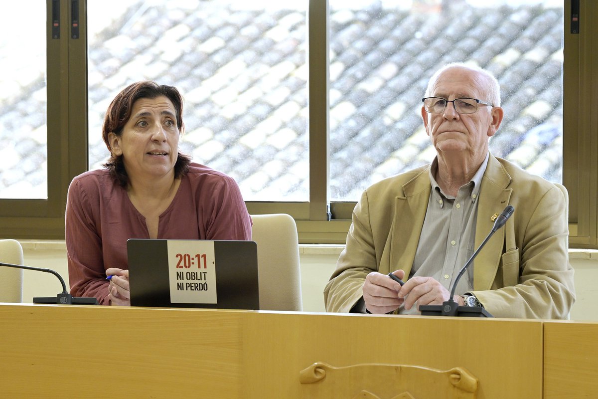 'Les claus de la reconstrucció'. Sobre els ítems que marcaran la transformació del nostre poble.

La feina que tenim per davant és immensa. La determinació per a realitzar-la de la mà de la ciutadania és major. 

lasprovincias.es/horta/claves-r…

#Paiporta #CompromísPaiporta #Compromís