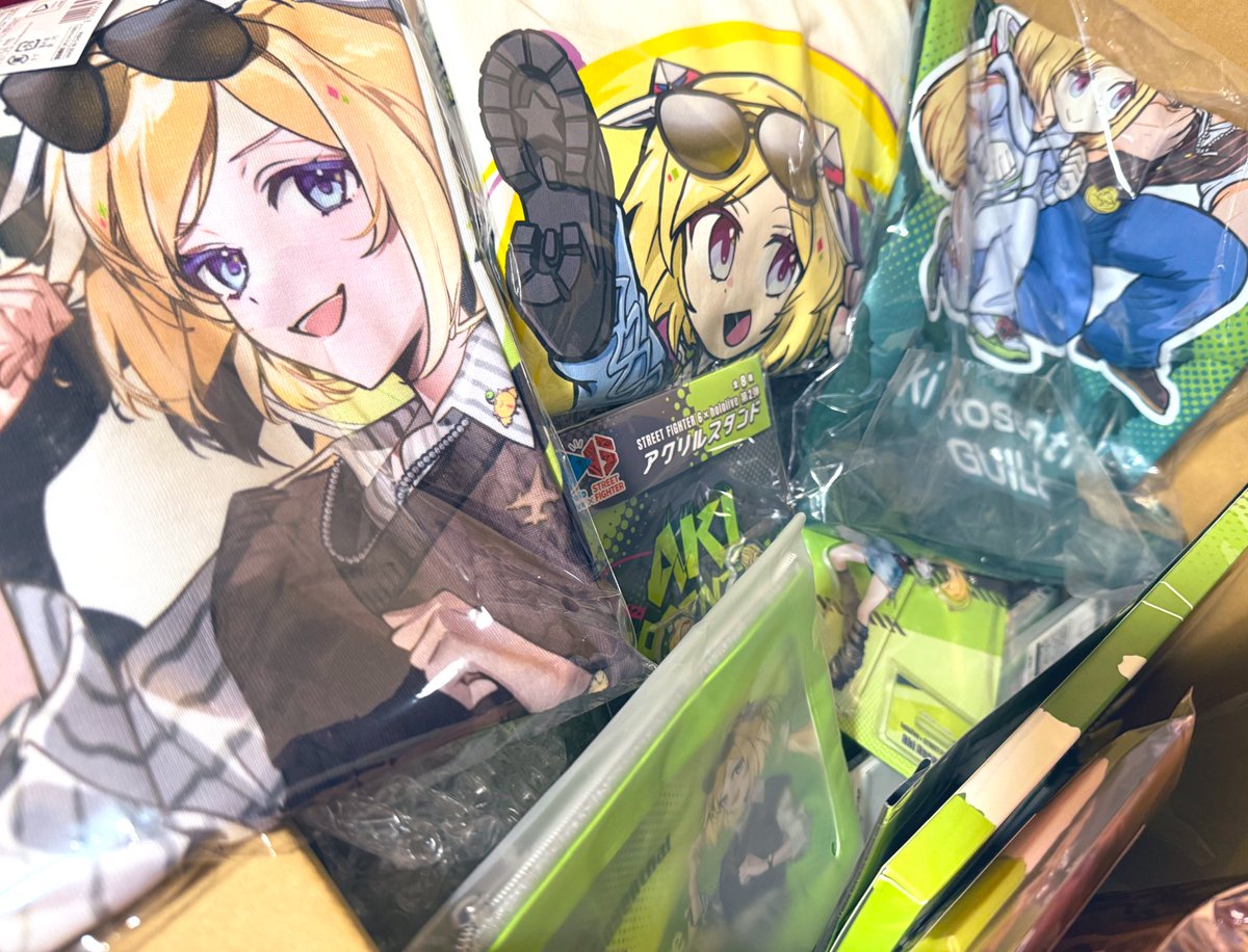 アキ・ローゼンタール🍎新曲『異薔薇』きいてね！Aki Rosenthal